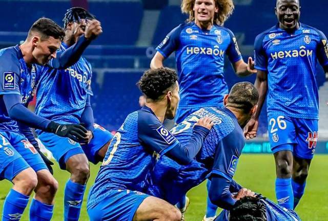 开云体育平台APP-包含夏尔利在主场大胜昂热，士气大振的词条