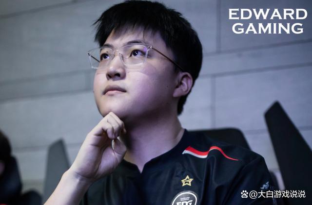 开云体育官网-TSM轻取RNG，Zeus打出惊人五杀焦点之战半决赛，让粉丝疯狂欢呼