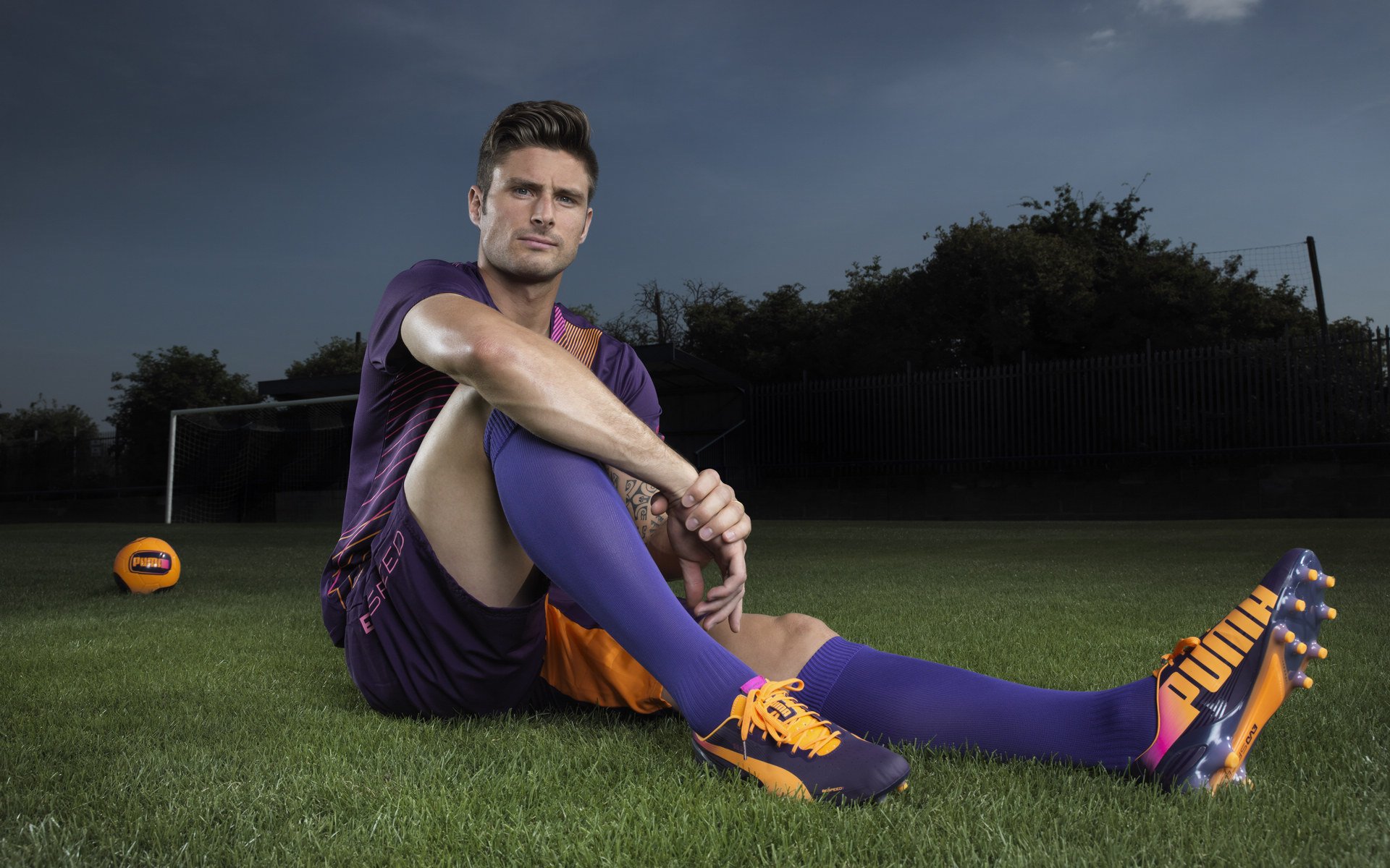 穆勒时刻！绝命三分+死亡封盖，末节15分拯救佛罗伦萨